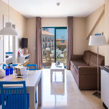 Palace Ξενοδοχείο 4*