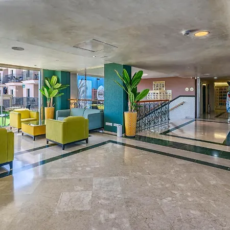 Ξενοδοχείο Palace 4*