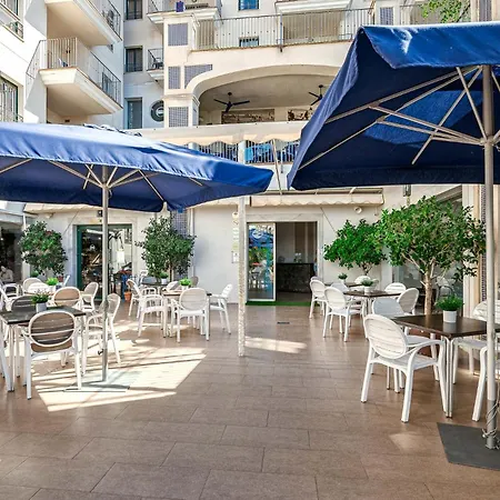 Palace Ξενοδοχείο 4*