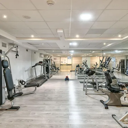 Palace Ξενοδοχείο 4*