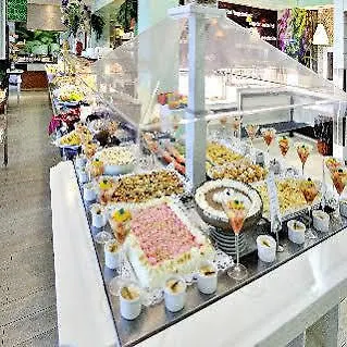 Ξενοδοχείο Palace 4*